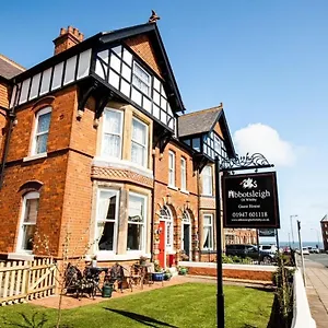 Abbotsleigh Of 4*, Whitby United Kingdom