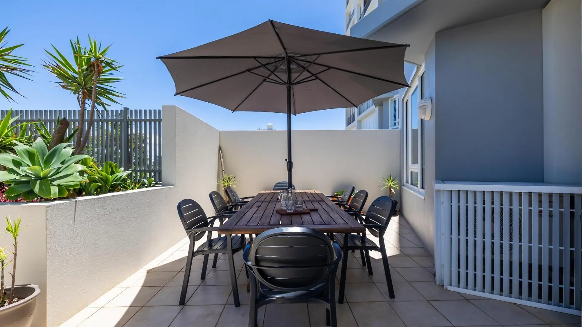 Aspect Caloundra Aparthotel